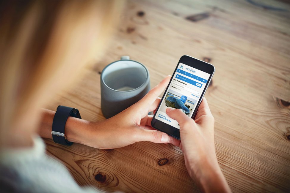 Phone-Mockup-Coffee_Edit Phone-Mockup-Coffee_Edit